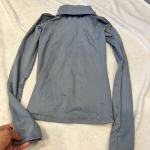 ALO Yoga Blue Women's Sweater